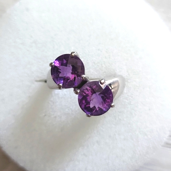 Vintage 925 Silver Assymetric Double Amethyst Ring - Picture 2 of 5